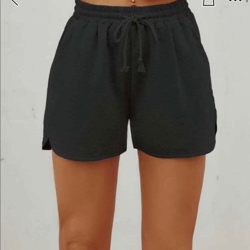 Drawstring tie cotton shorts